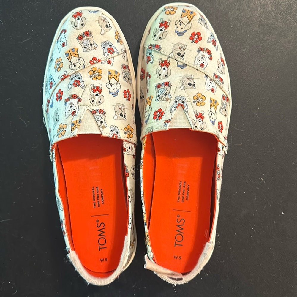 Toms RARE Dog Luau Alpargatas EXCELLENT size 9